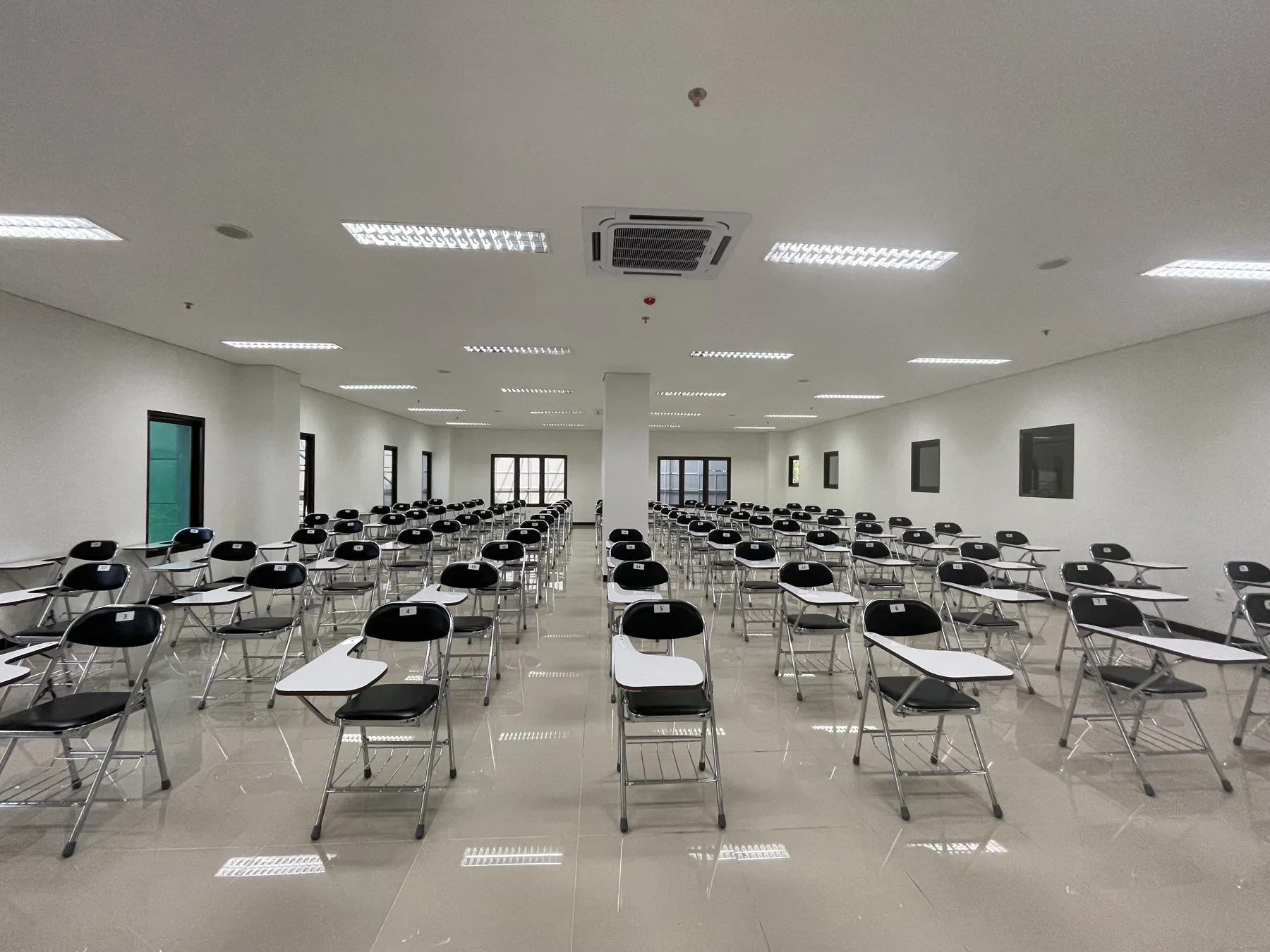 Fakultas Farmasi Universitas Wahid Hasyim — dokumentasi 7